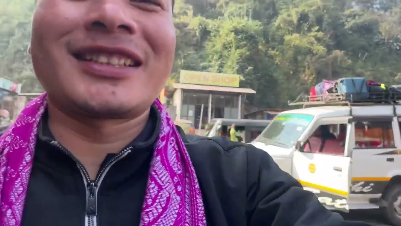Paltan bazarnifrai shillong thangnw nagirnaiya gariyanw gajri jabai lwgwfwr