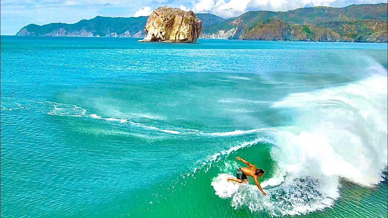 COSTA RICA TRAVEL GT | SURFING AND FISHING | Witches Rock | Ep29