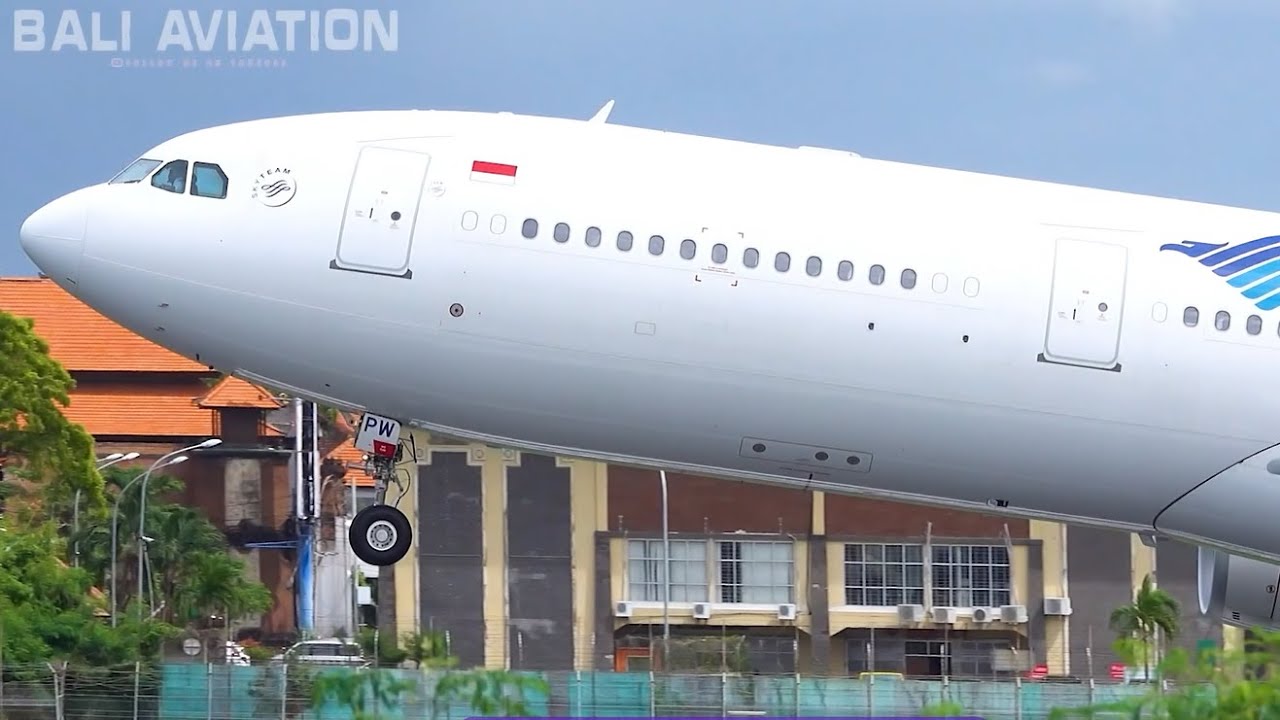 Amazing in 35 MINUTES Plane landing and take off at Denpasar Bali international Airport.