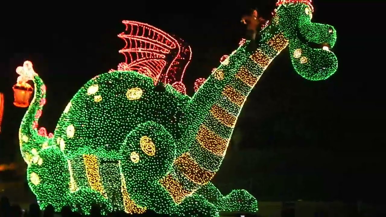 ②東京ディズニーランド・エレクトリカルパレード・ドリームライツ トゥモローランド（スタージェット付近）で撮影 20111023