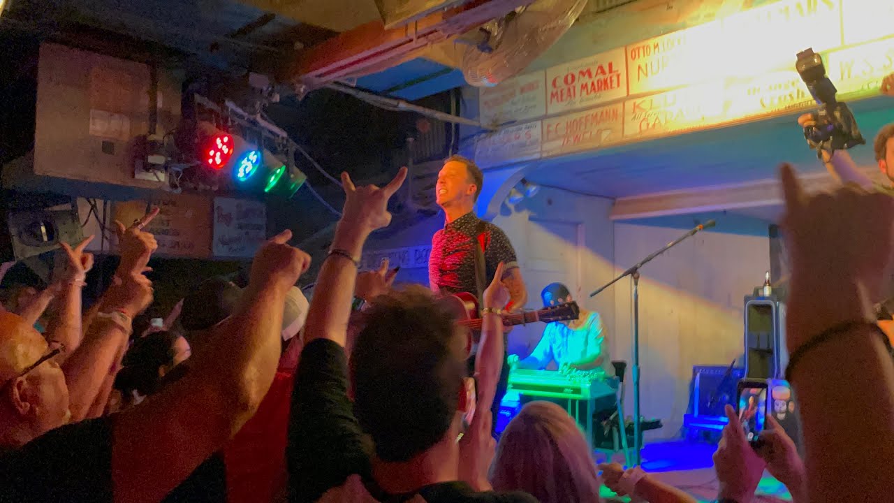 American Aquarium - I Hope He Breaks Your Heart (Live)