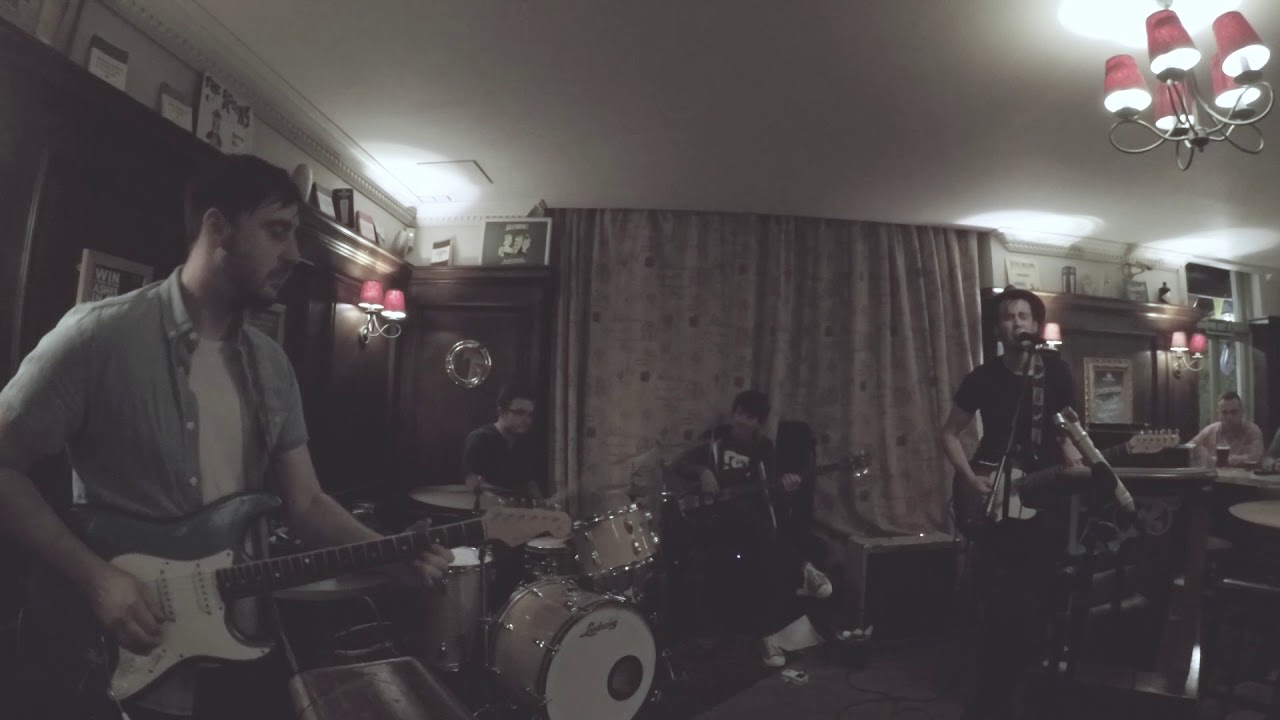 Frankie Connolly Band - I Wouldn't Treat a Dog