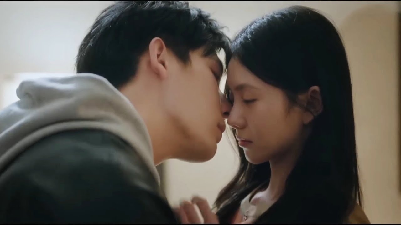栀总30秒超理智表白，陈路周听后爱到无法自拔！💘#最新電影#大陸電影#愛情電影 #陷入我们的热恋 #王安宇 #刘浩存