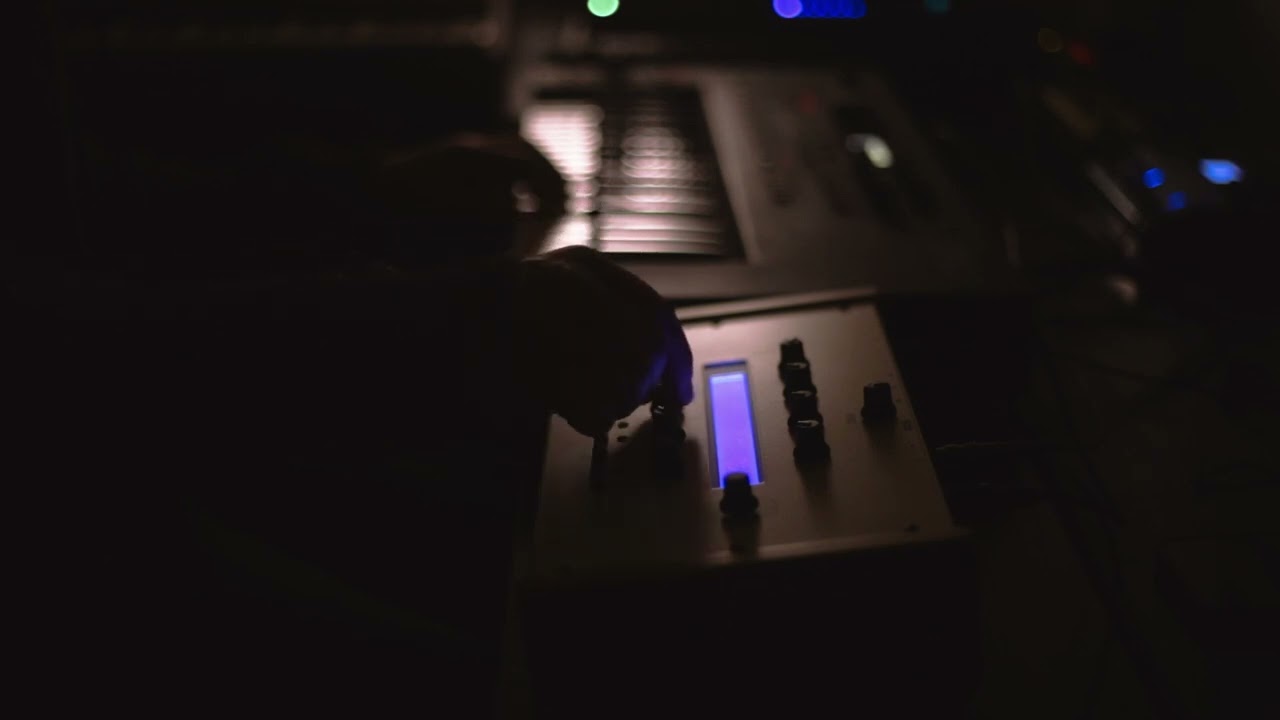 Mutable Instruments AMBIKA ambient soundscape (michigan synth works xena)