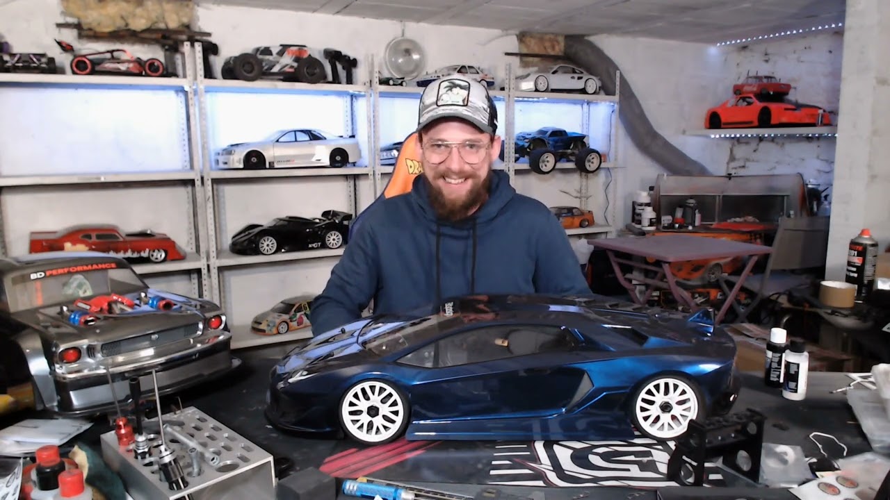 Elle est SUBLISSIME !!!! 😍 Peinture cosmic sur la LAMBO