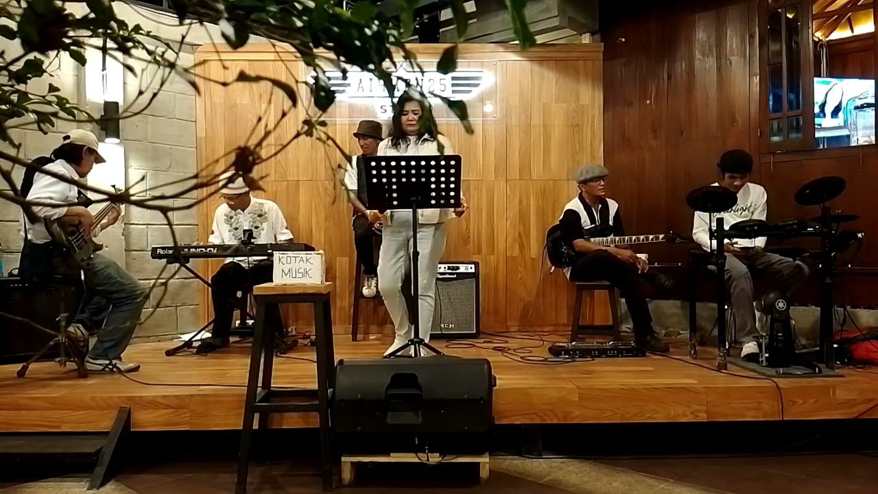 Menghitung Hari Live Perform. Cafe Airmen 25. Jl Karyabakti. 27 April 2025 #livemusic #music