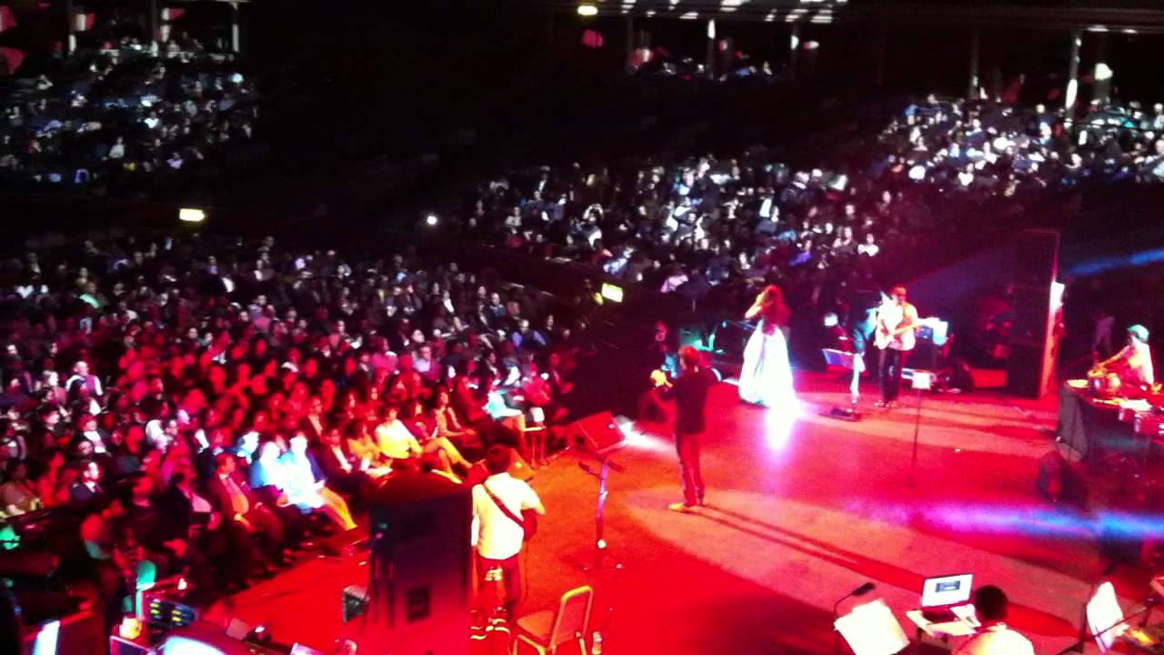 Balma (Shreya Ghoshal Live London)