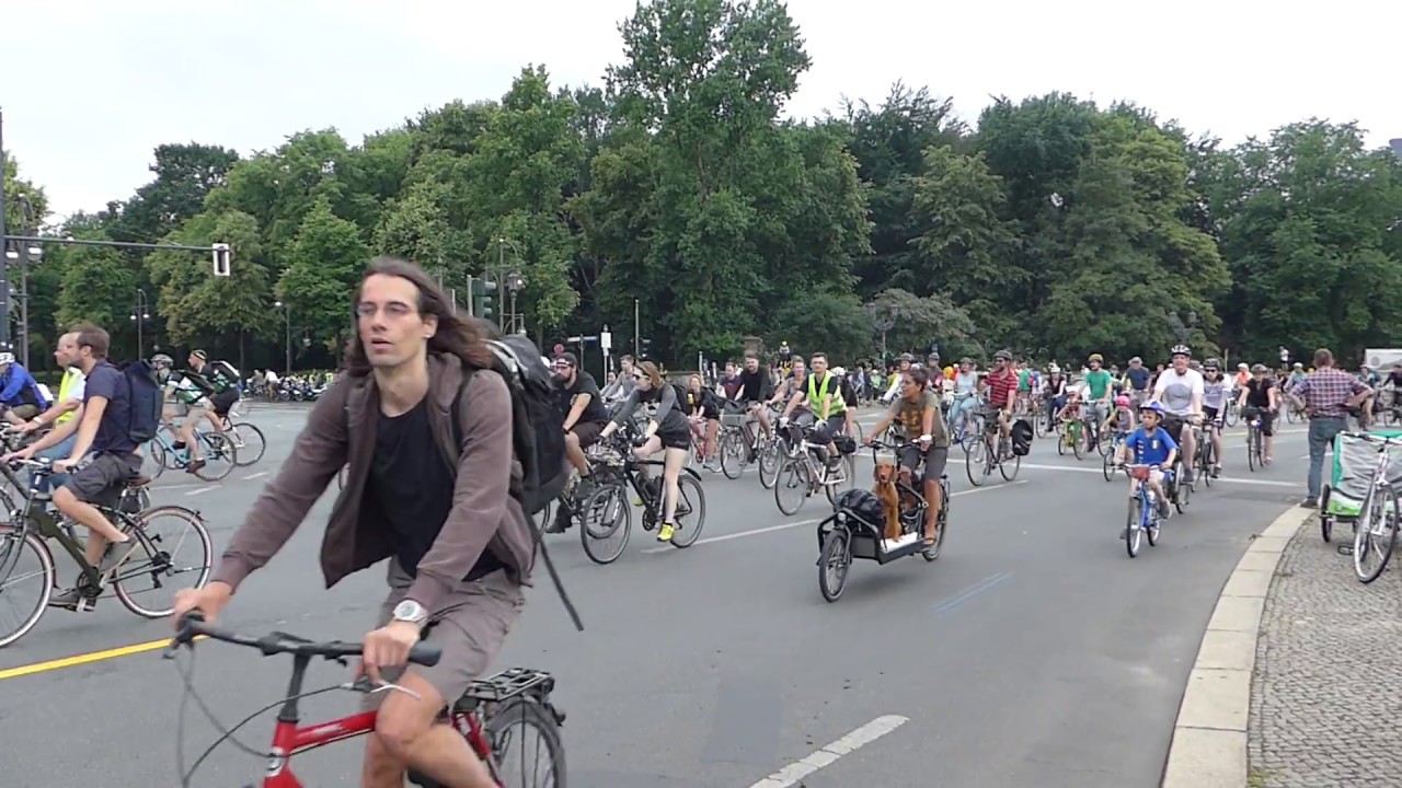 ADFC       Fahrradsternfahrt Berlin 2018