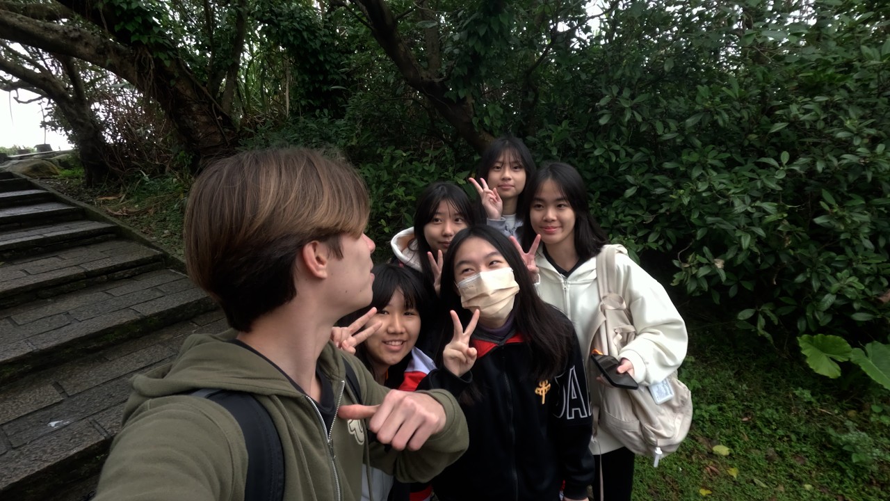 Taiwan Local School Excursion