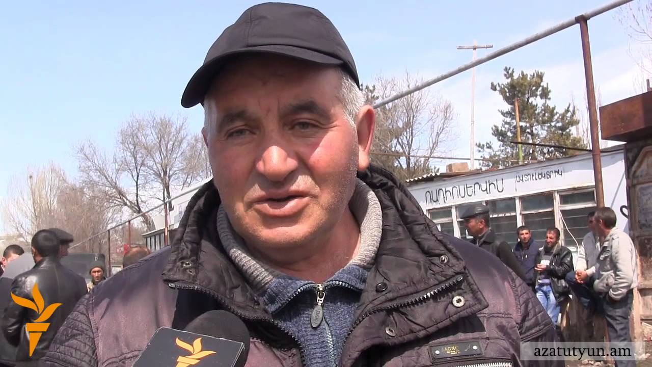 Բողոքի ցույց Աշոցքում․ գյուղացիները դժգոհ են կաթի մթերման գնի իջեցումից