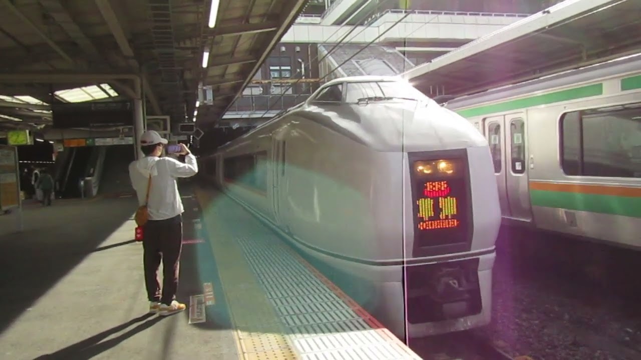 651系特急草津　大宮駅発車シーン
