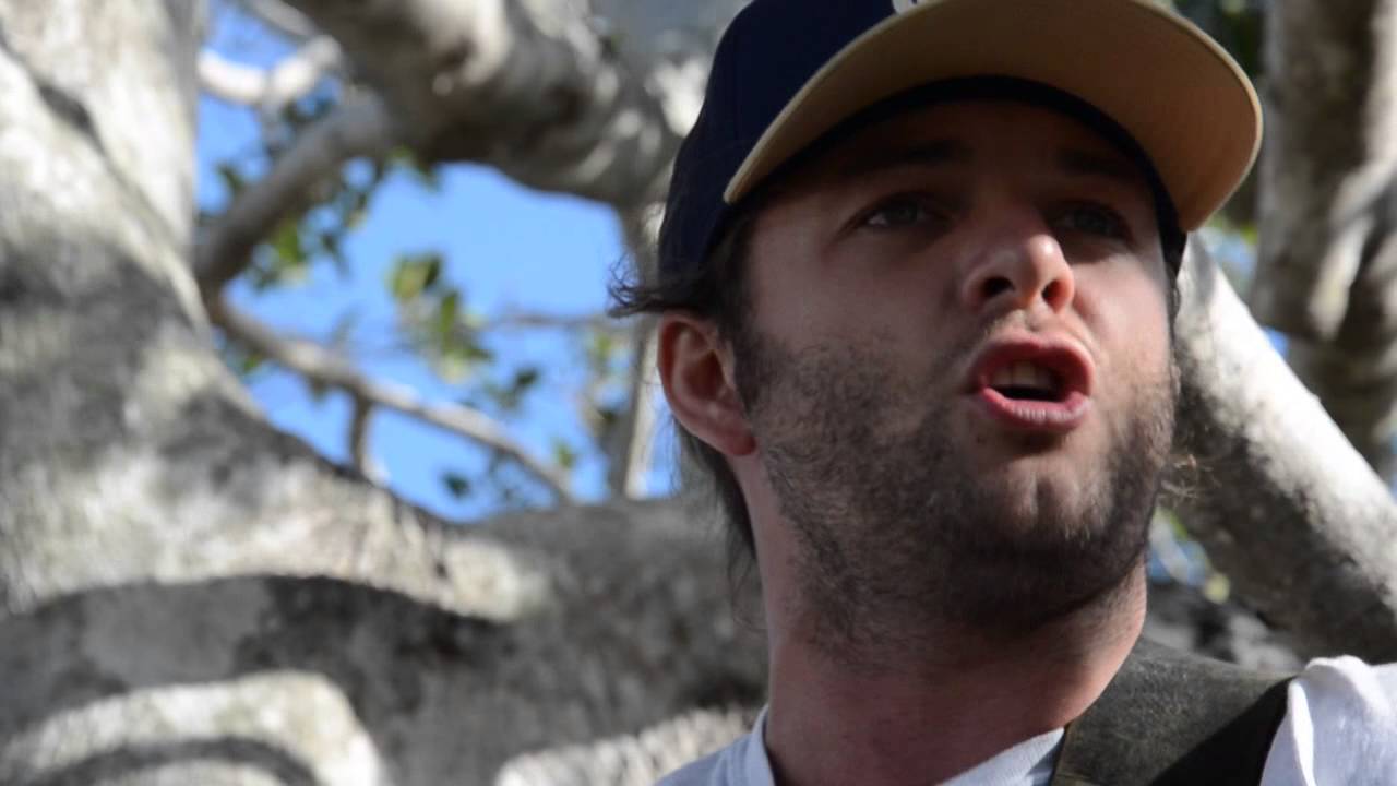 Keith Harkin buskin 