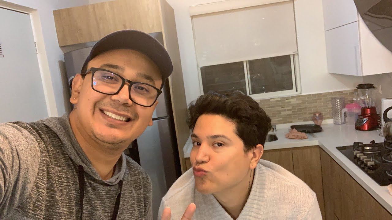 PREPARANDO LA CENA Y PLATICAMOS