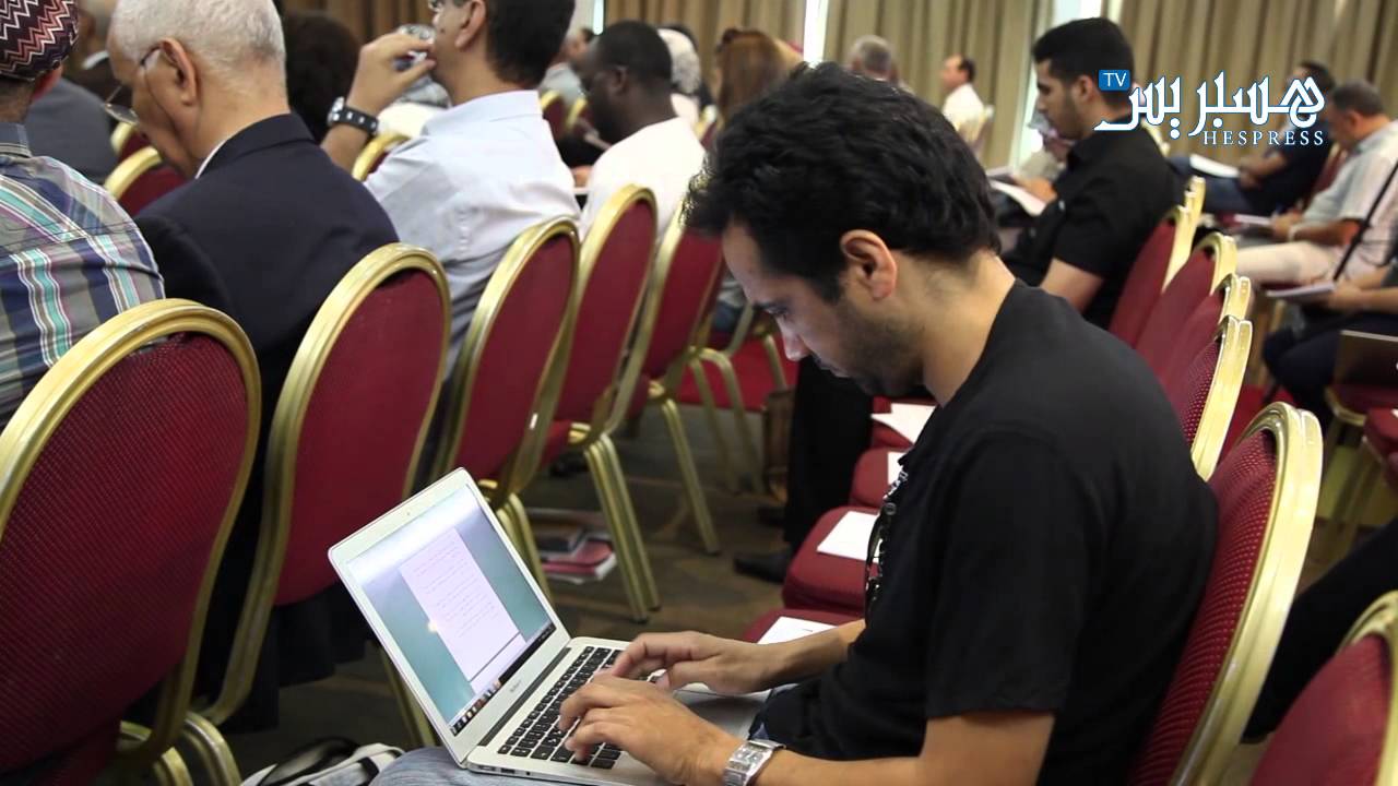 بنكيران :  شباط أعجوبة الزمان