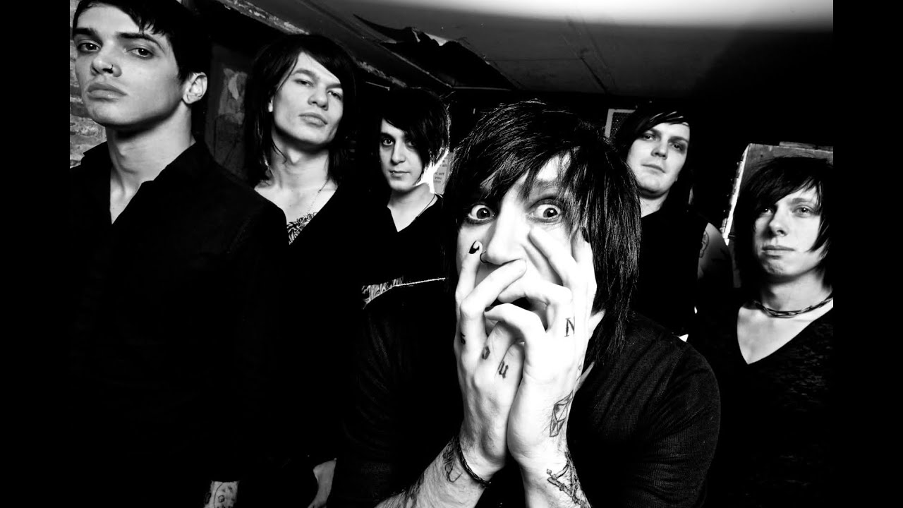Alesana ~ Apology (Lyrics)