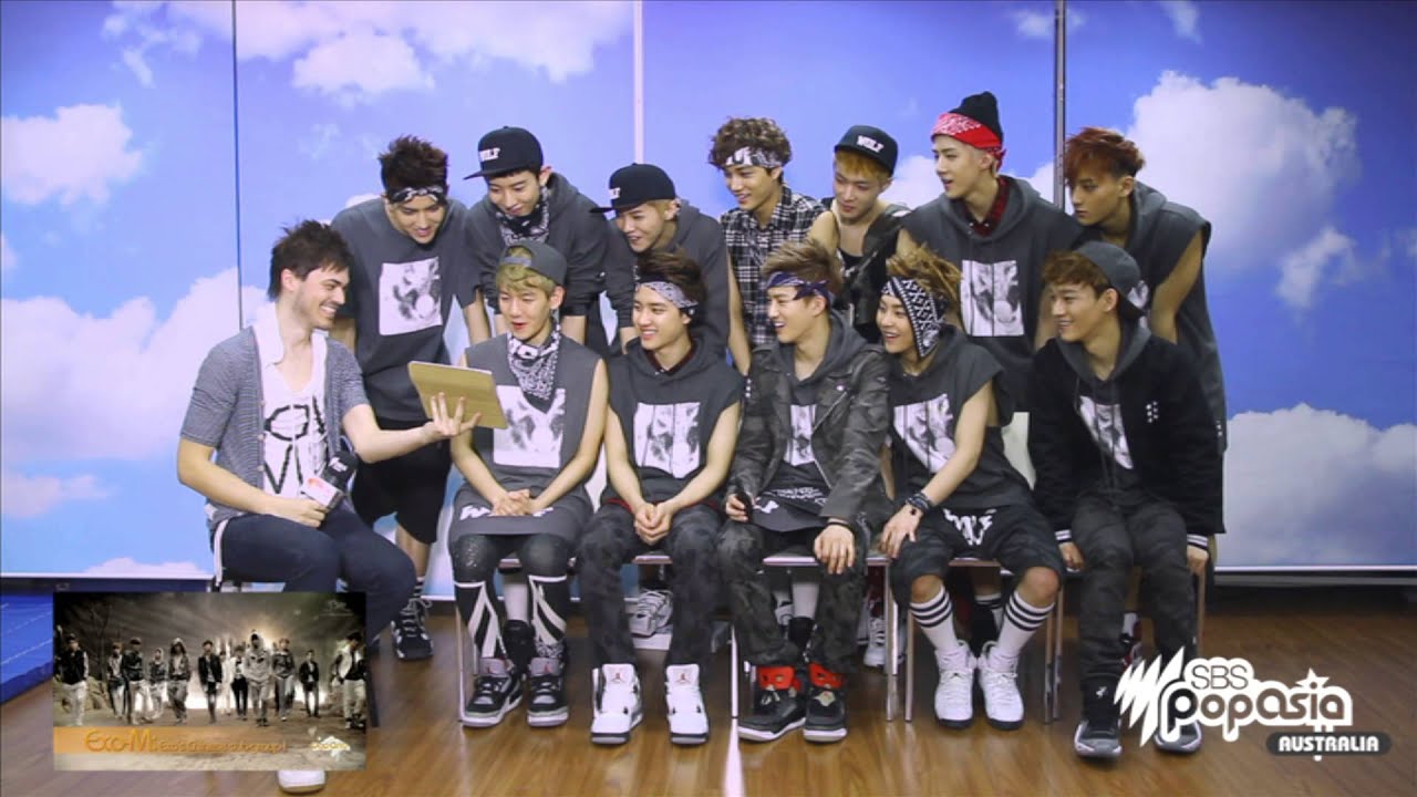 EXO Reacts to SBS PopAsia's EXO Rap