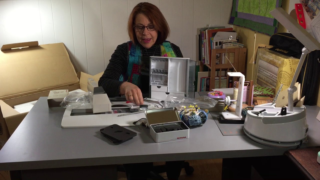 Unboxing my Bernina 770 Part 1