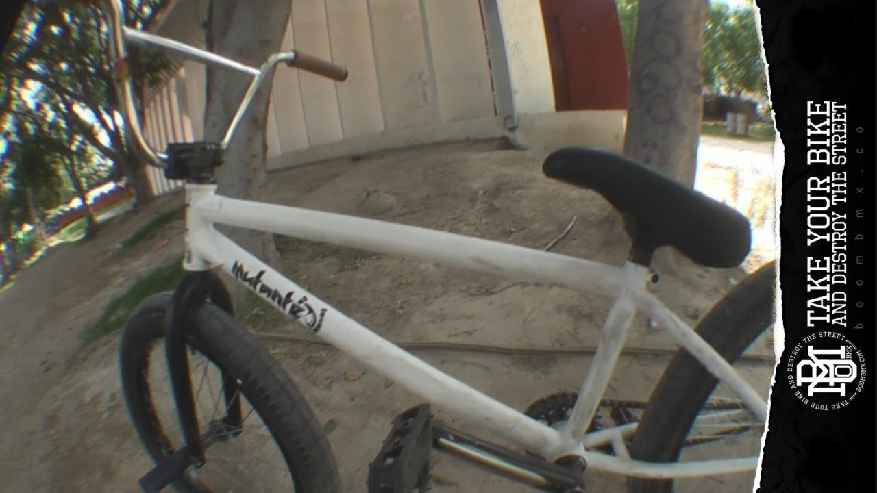 BMX - Sergio Young Bike Check 2014 | Boom Riders