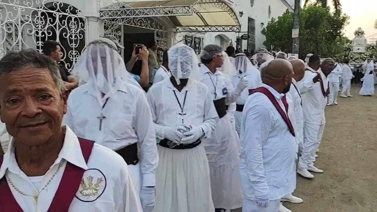 Semana Santa en Tolu Sucre Colombia. Procesión del Viernes Santo . El Santo Sepulcro. Abril  18/2025