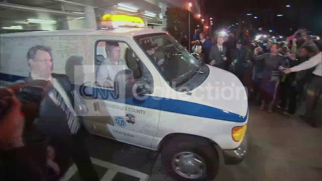 FILE-WHITNEY HOUSTON DEATH-BODY LEAVES HOTEL