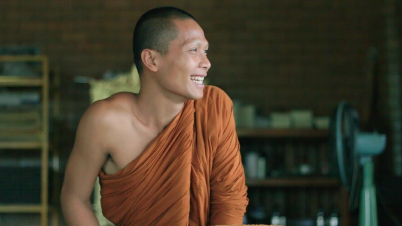 What a Thai buddhist monk eats in a day