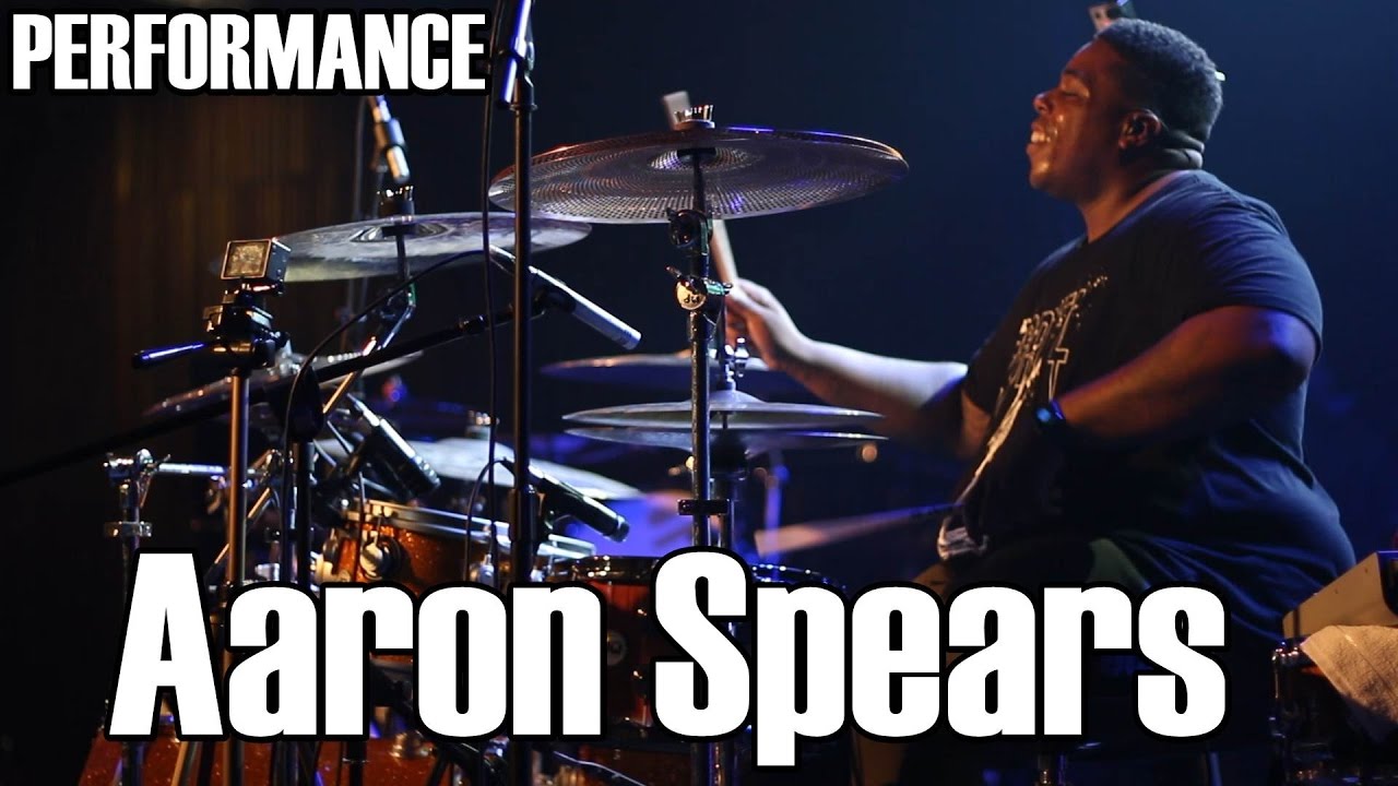 Performance - Aaron Spears