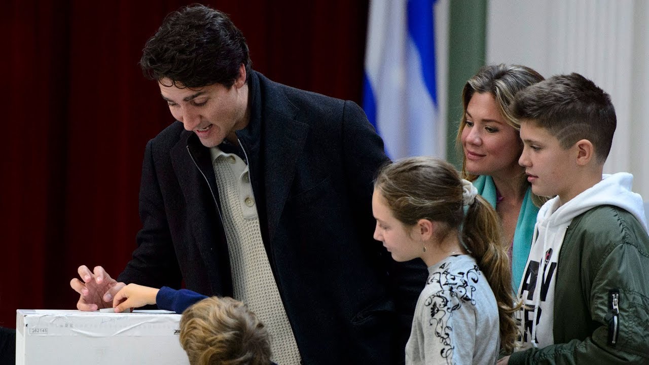 Liberal Leader Justin Trudeau wraps up campaign in Montreal