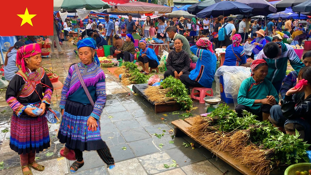 Explore traditional Can Cau Market In Vietnam - Over 100 years old