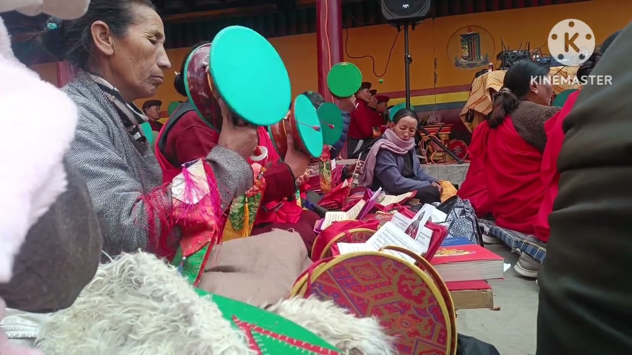 Celebrate the Hemis monastery winter prayer 🙏...it's call hemis gunton🎉# blessings day#gunton ,🥶❄️