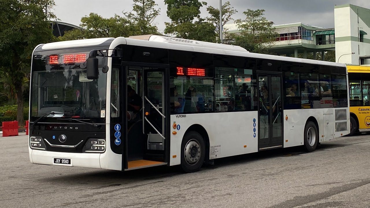 [Causeway Link] Yutong ZK6128HG “E12 Pro” body on CW3L - JXY9560