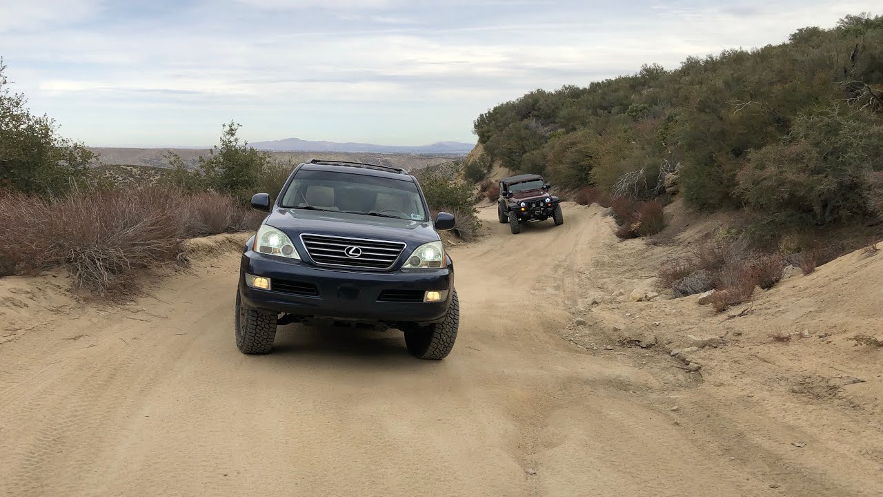 Gx470 and Wrangler drive starting at Pilot Rock Truck Trail