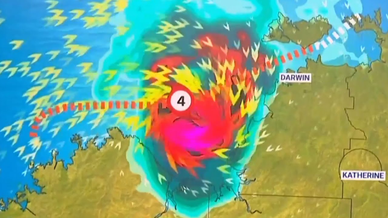 Cyclone Fina to strengthen to a category four as Darwin braces for gale force winds