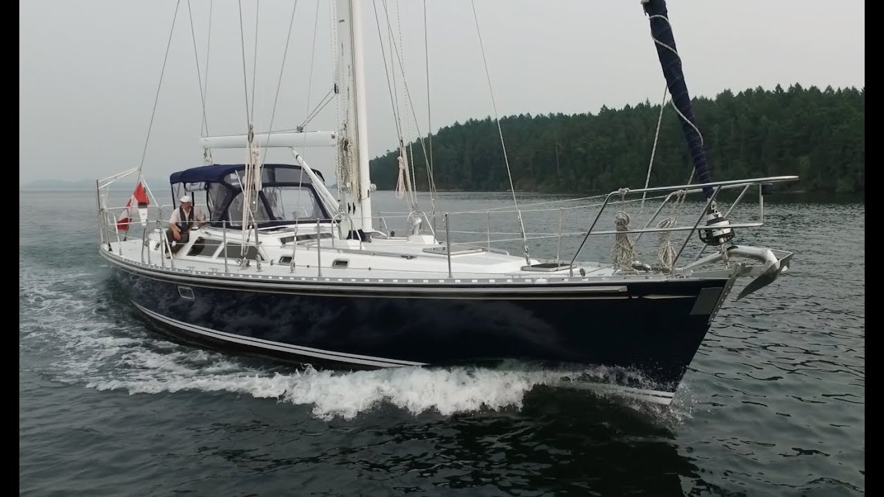 2004 Hylas 54