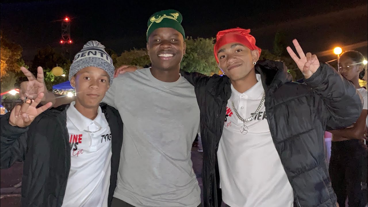 online boys & vusii tik tok star live performance in strand ❤️🇿🇦 #songs #liveperformance #comedy