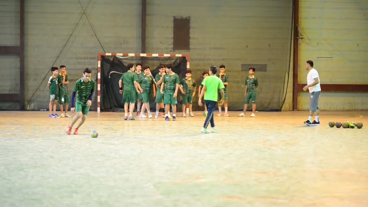 تمرين دفاع 2 مهاجمين 2 بكرة اليد