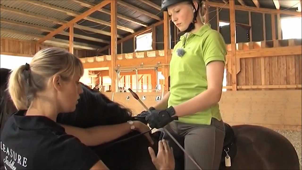 Sattelanpassung 2 - Kontrolle der Funktion des Sattels beim Reiten - ChampionRider Pleasure Saddles