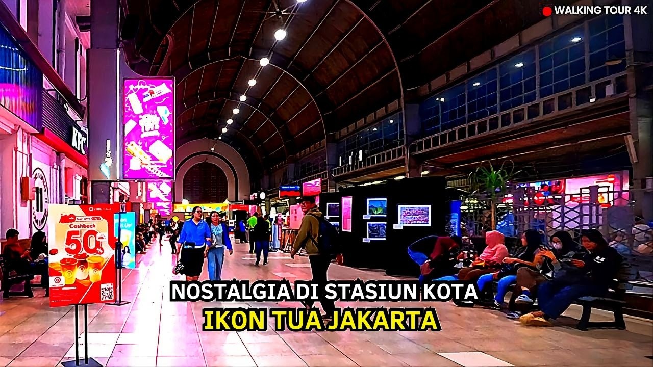 Stasiun Jakarta Kota 🕰️ Ikon Tua yang Tak Pernah Sepi | Walking Tour 4K
