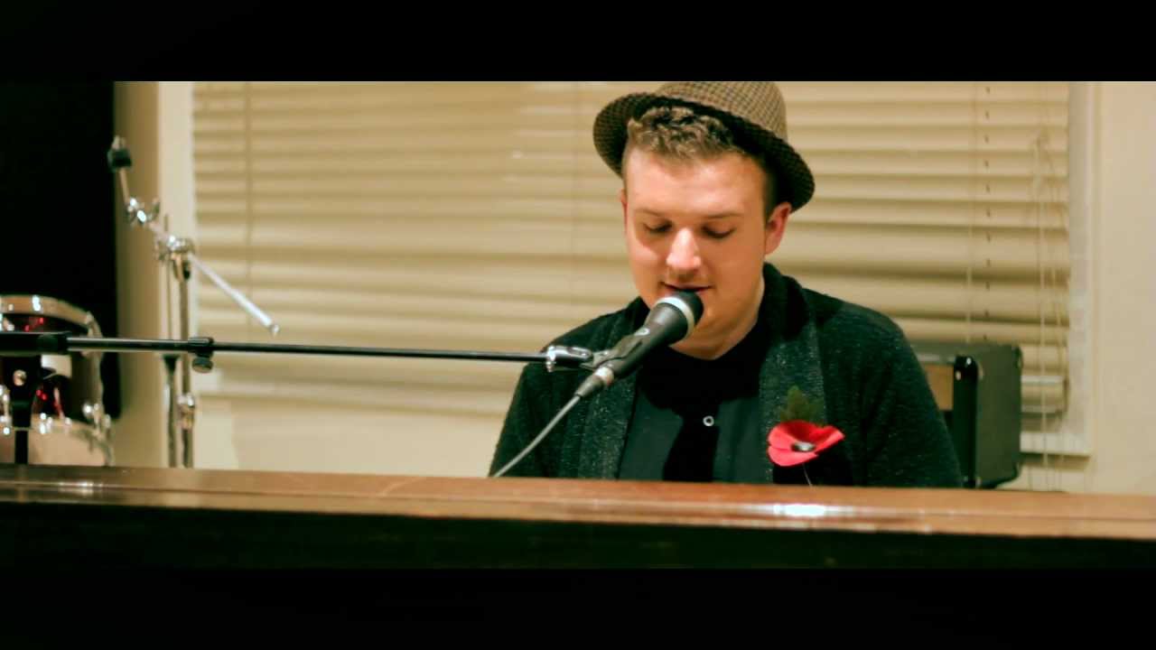 ALLAN ROSE - DANCE FLOOR - Acoustic Session - Available Worldwide on iTunes