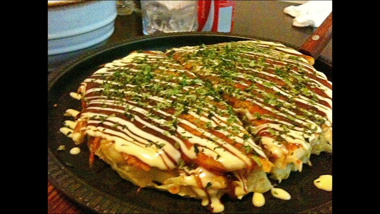 *Okonomiyaki*  Piatto tipico della cucina giapponese