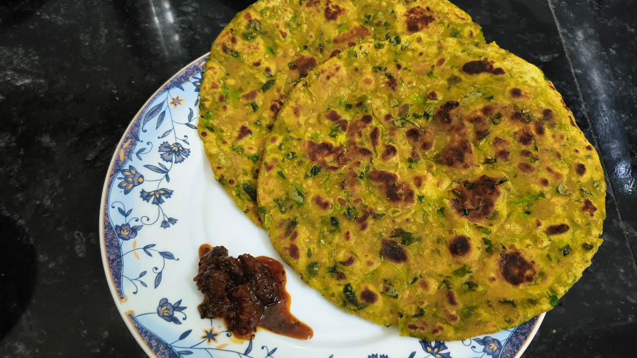 Methi saag se bana paratha recipe 😋🔥#food #foodpassion #cooking #homecuisine #cooking 