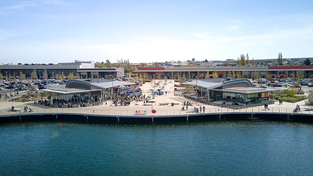 Rushden Lakes Shopping and Leisure Centre 2024