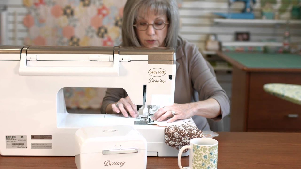 Maxie Makes The Honeypot Quilt