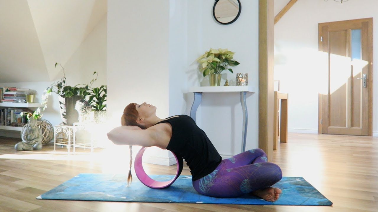 Joga na okrągłe plecy | ★★ ★ ✩ ✩ |