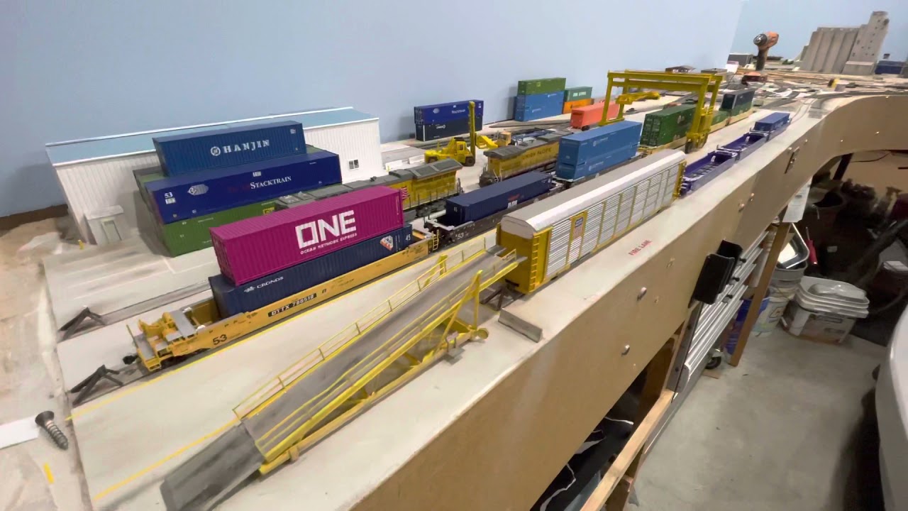 HO scale intermodal container yard final look