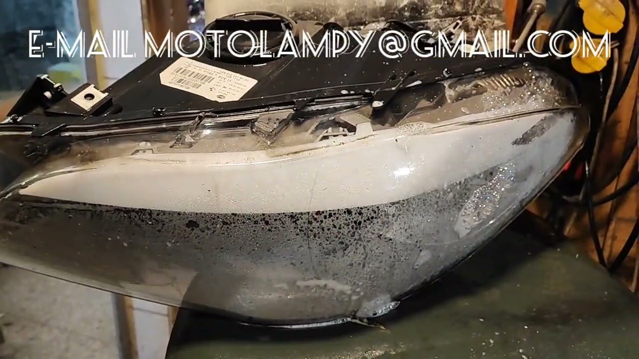 BMW 5 F10 naprawa parujących lamp Xenon - co zrobić jak paruje lampa