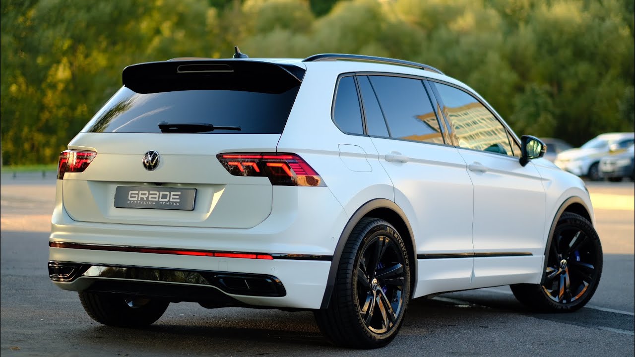 VOLKSWAGEN TIGUAN с характером: матовая пленка, тюнинг Stage и мощные Brembo