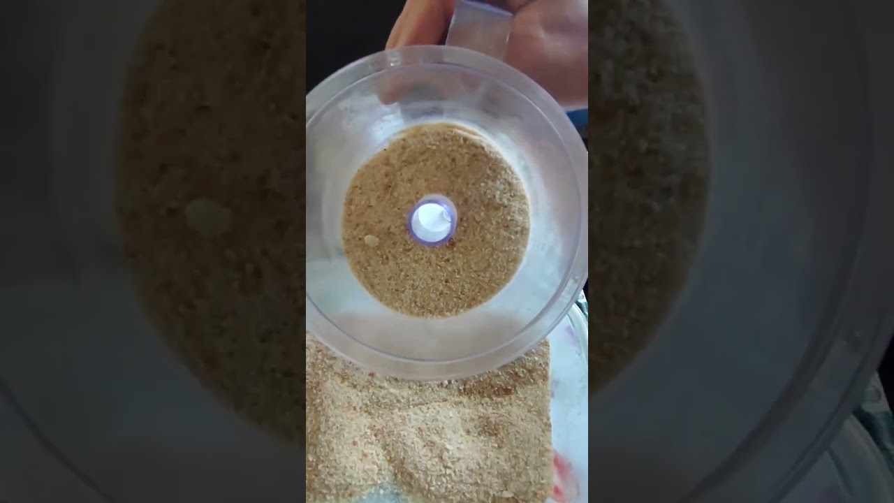 pregătire pesmet panko din p&acirc;ine uscată!