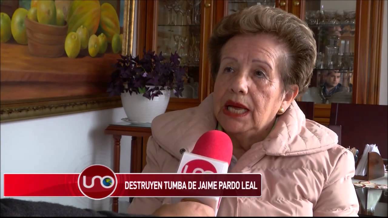 Destruyen tumba de Jaime Pardo Leal