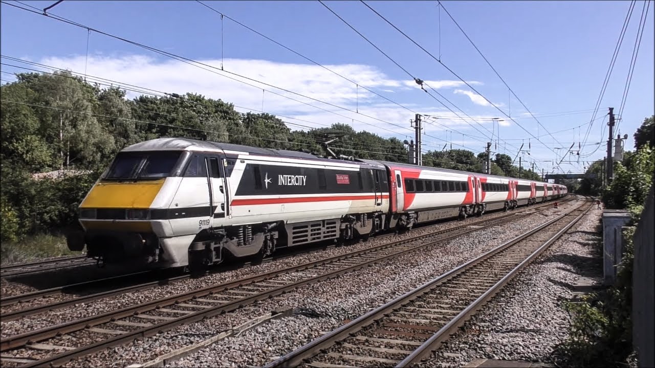 Trains at Hitchin, ECML | 20/08/20
