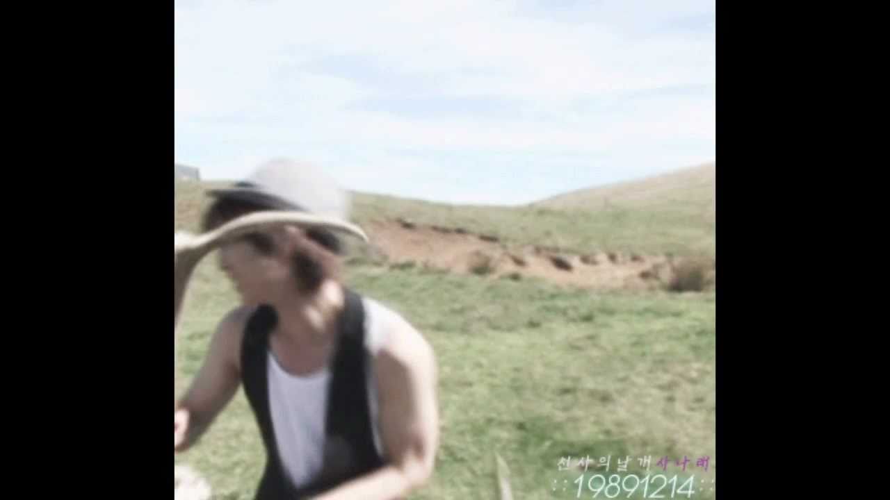 Onew - The One I Can't Let Go / When he was 16 or 17 year-old, trainee boy.